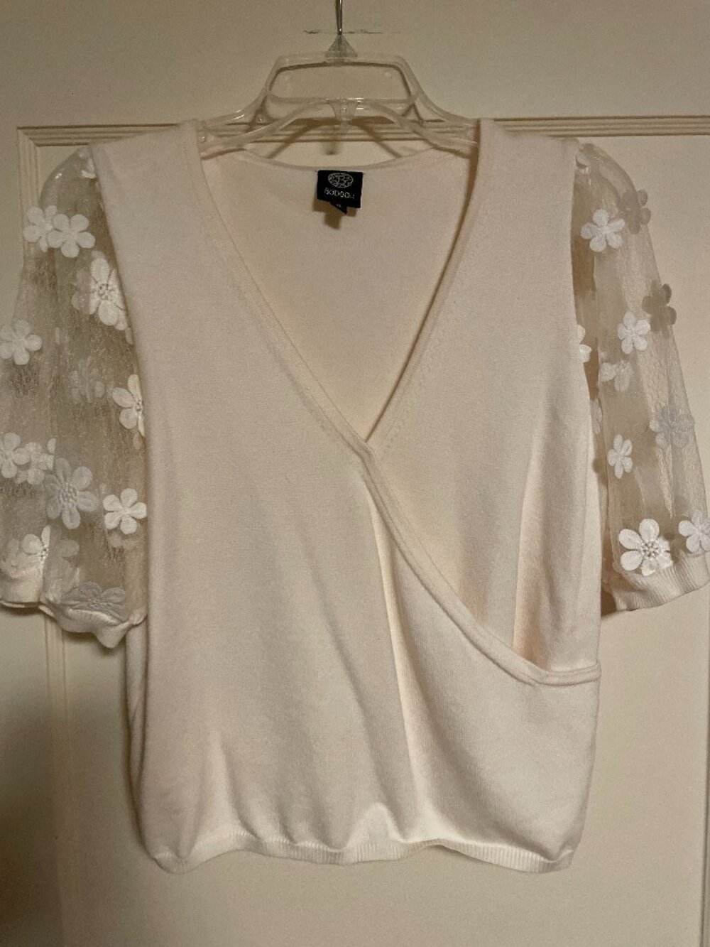 Bobeau, new white jersey blouse size XL. (bought in Nordstrom.)